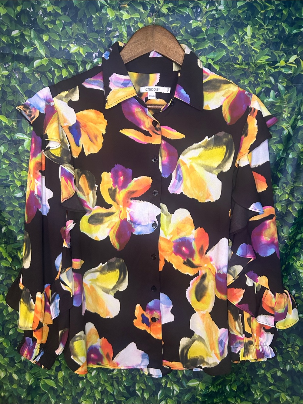 Chico's Black Floral Button-Front Ruffle-Sleeve Blouse